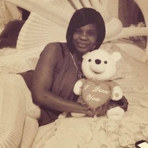 Meet your Posher, Carline